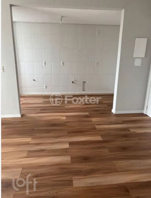 Image 1 - 881734