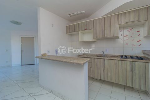 Image 17 - 881740