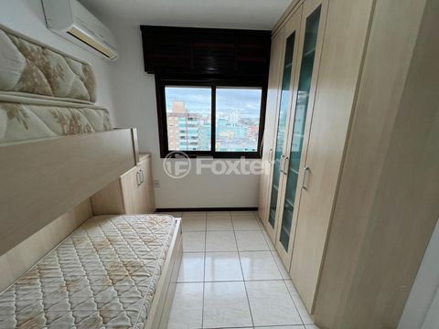 Image 7 - 881746