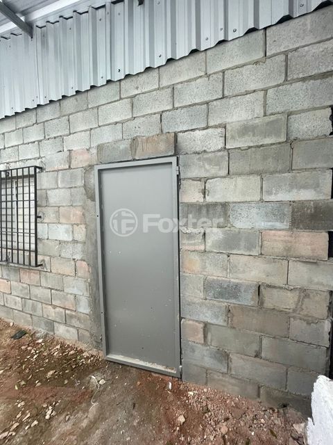 Image 8 - 881749