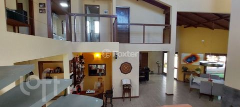 Image 8 - 881750
