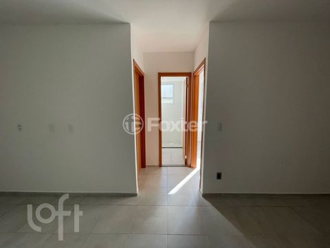 Image 7 - 881755