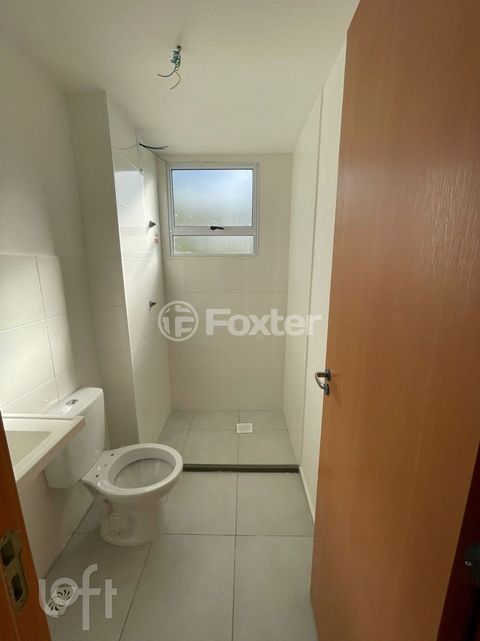 Image 8 - 881755
