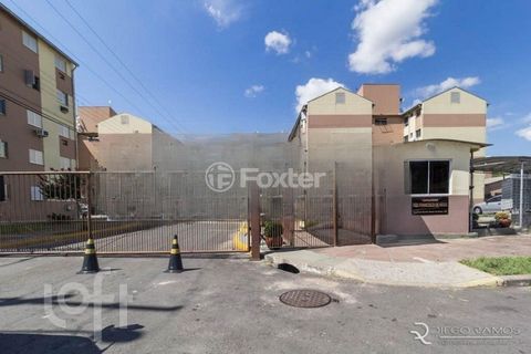 Image 11 - 881760