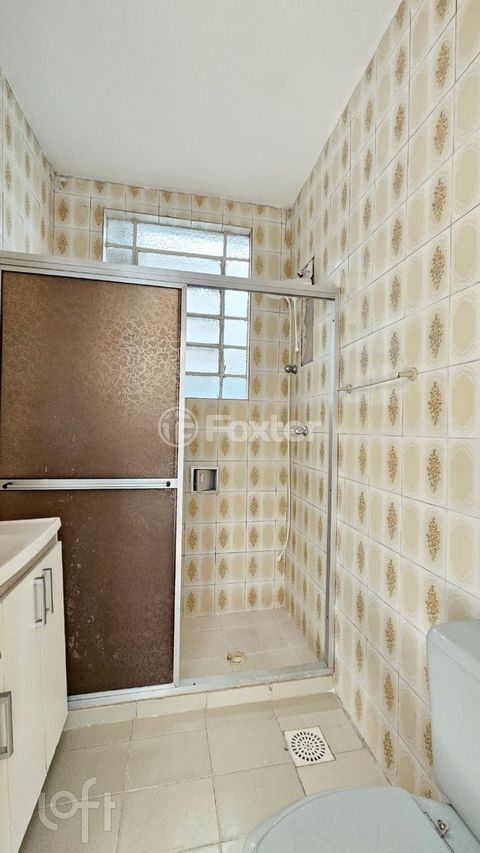 Image 7 - 881766