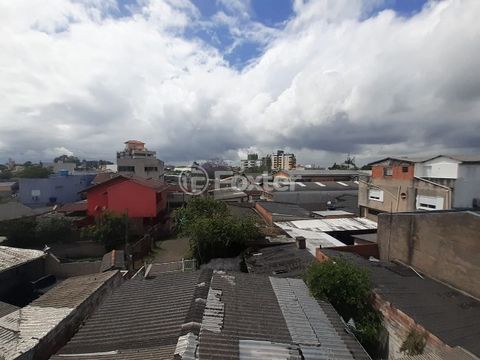 Image 7 - 881786