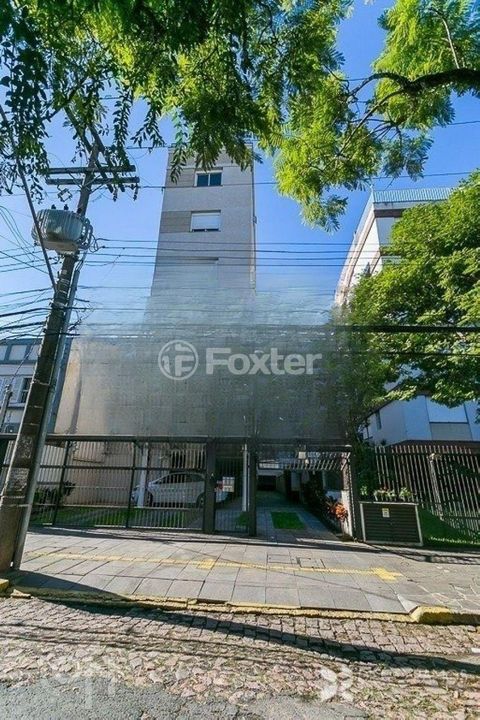 Image 11 - 881788