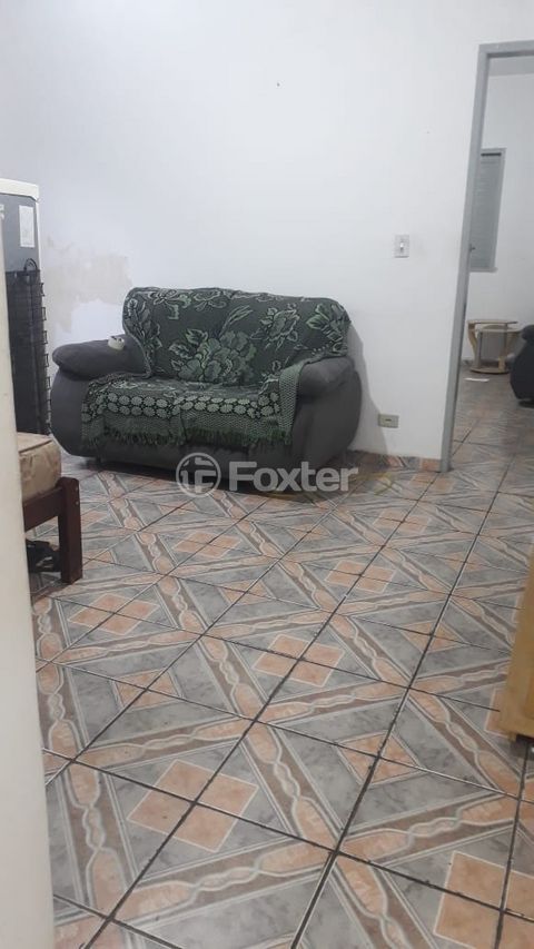 Image 1 - 881793