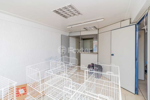 Image 4 - 881909