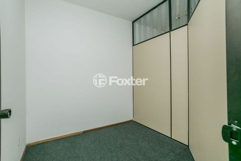 Image 3 - 881975