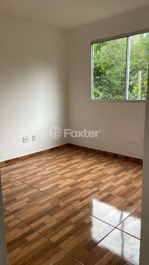 Image 2 - 881987