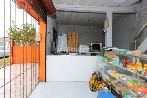 Image 9 - 882032