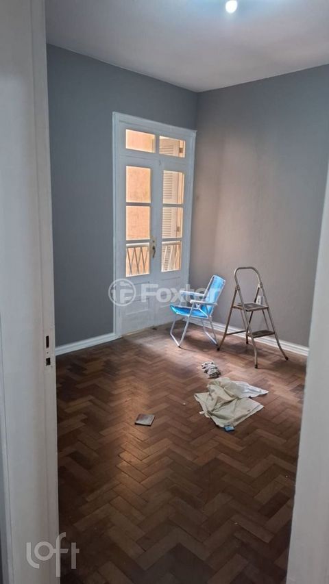 Image 3 - 882034