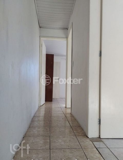 Image 4 - 882041