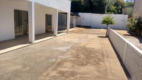 Image 9 - 882045