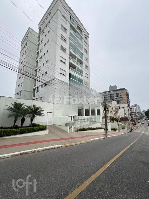 Image 2 - 882098