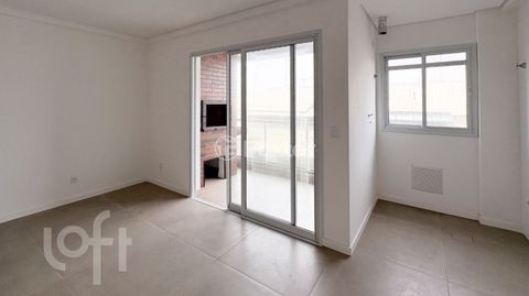 Image 7 - 882131