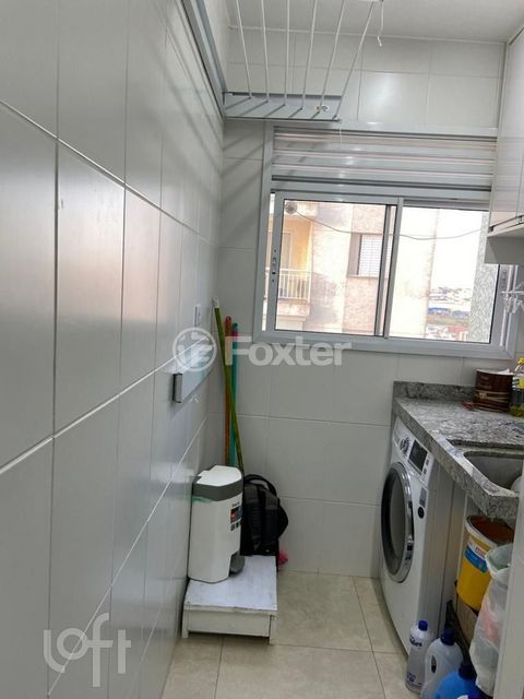 Image 4 - 882134
