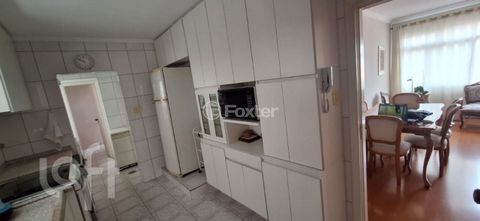 Image 3 - 882135