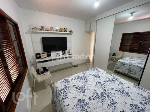 Image 7 - 882138