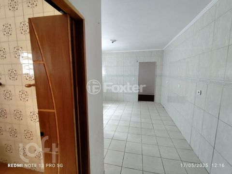 Image 3 - 882143