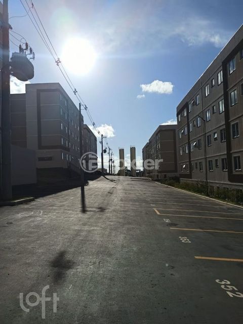 Image 6 - 882169