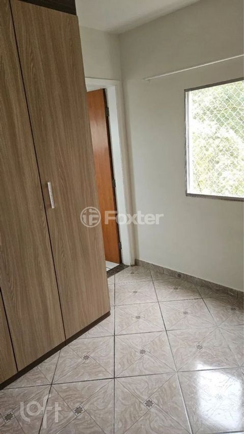 Image 5 - 882181