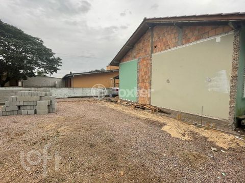 Image 10 - 882205