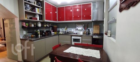 Image 12 - 882217