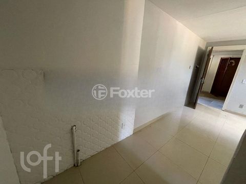 Image 11 - 882262