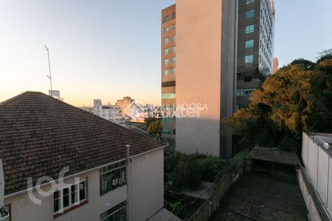 Image 3 - 882264