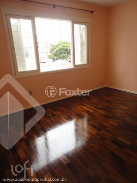 Image 7 - 882266