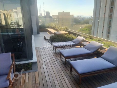 Image 5 - 882267