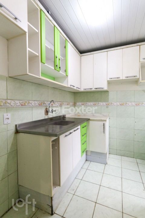 Image 6 - 882276