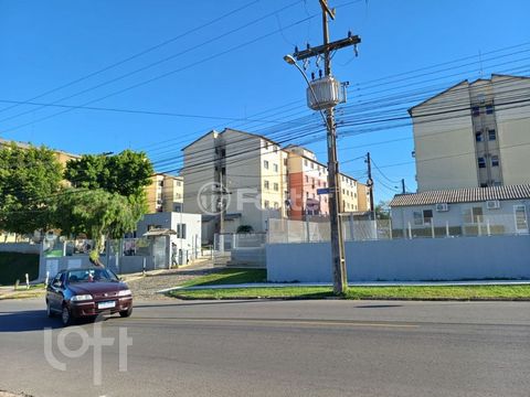 Image 7 - 882277
