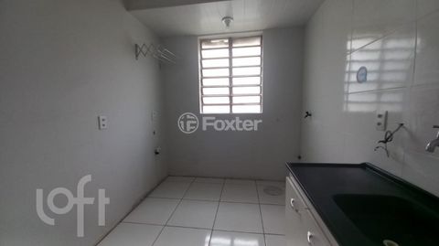 Image 7 - 882359