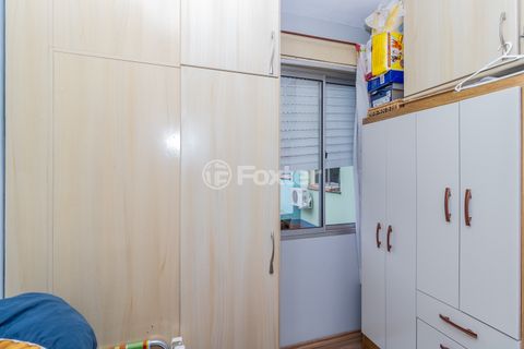 Image 9 - 882417