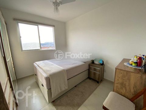 Image 8 - 882459