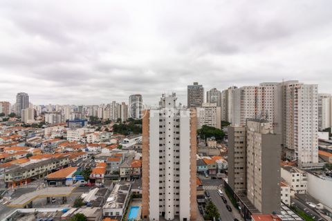 Image 5 - 882483