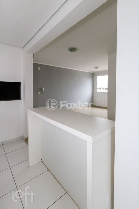 Image 4 - 882504