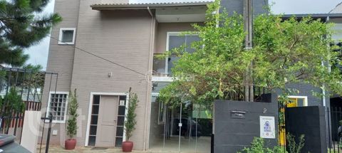Image 7 - 882519