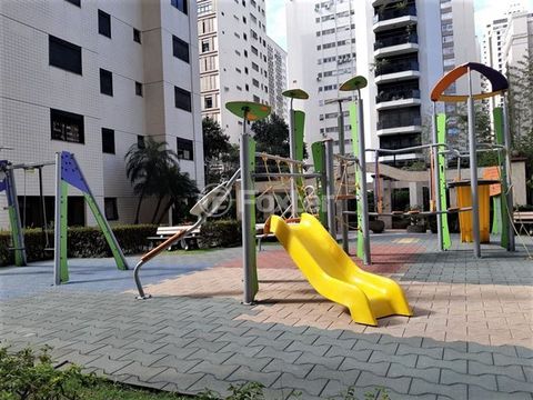 Image 0 - 882528