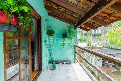 Image 17 - 882529