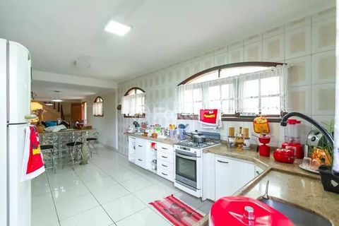 Image 7 - 882597
