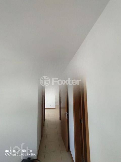Image 2 - 882616