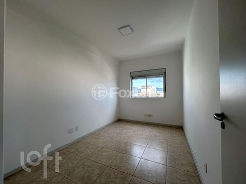 Image 7 - 882622