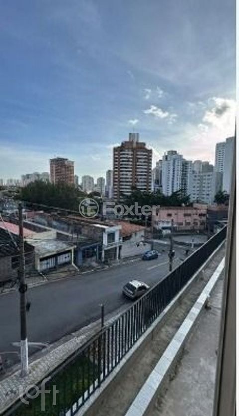 Image 5 - 882631
