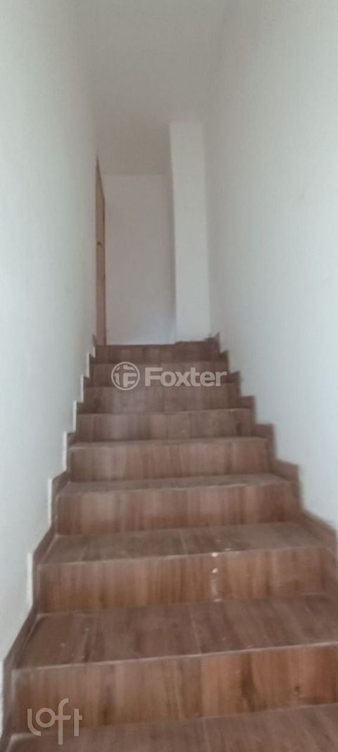 Image 4 - 882667