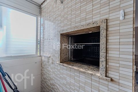 Image 9 - 882686