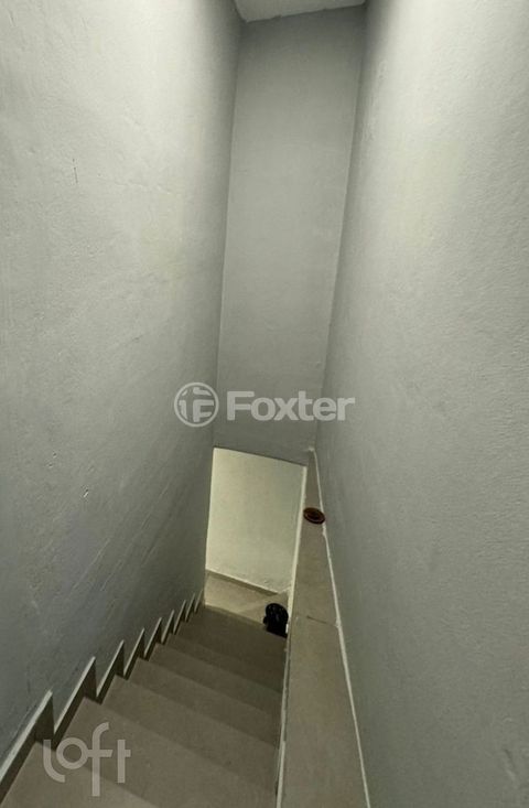 Image 3 - 882721